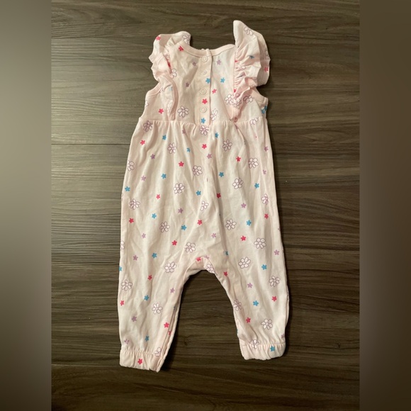 Bluey Baby Girl Charming Pink Ruffled Floral Print Kids Romper size 0/3 months - Picture 2 of 4